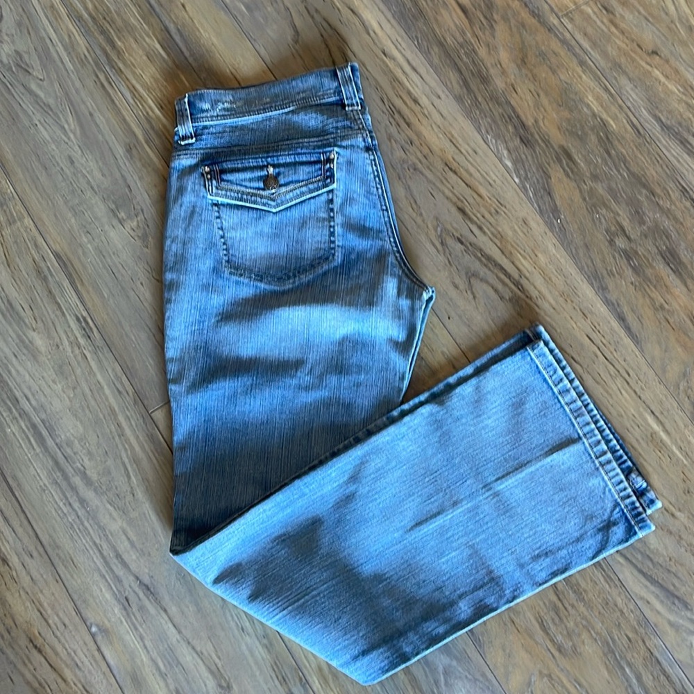 White House Black Market New Jeans Size 4 Short